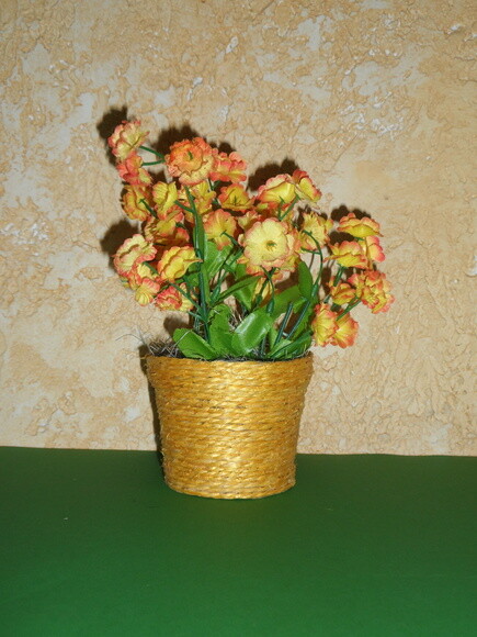 Arranjo Floral em Vaso de Sisal