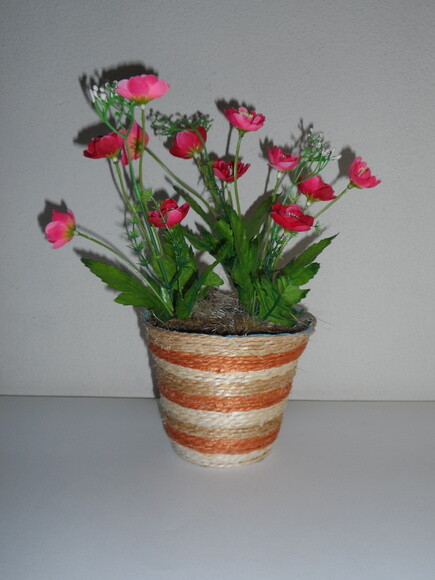 Arranjo Floral em Vaso de Sisal