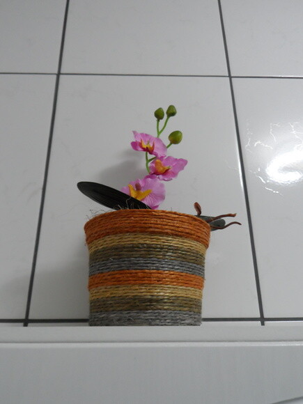 Arranjo Floral em Vaso de Sisal