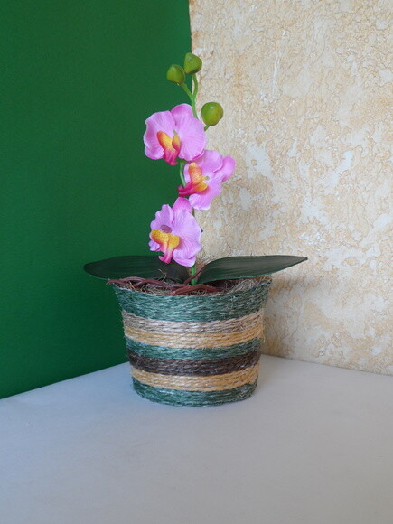 Arranjo Floral em Vaso de Sisal