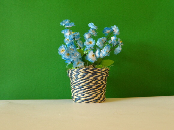 Arranjo Floral em Vaso de Sisal