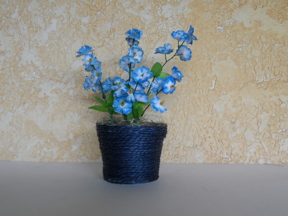 Arranjo Floral em Vaso de Sisal