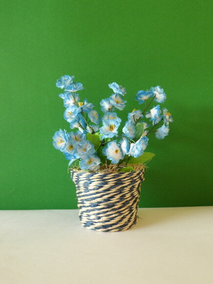 Arranjo Floral em Vaso de Sisal