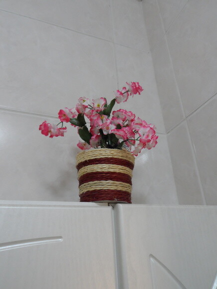 Arranjo Floral em Vaso de Sisal