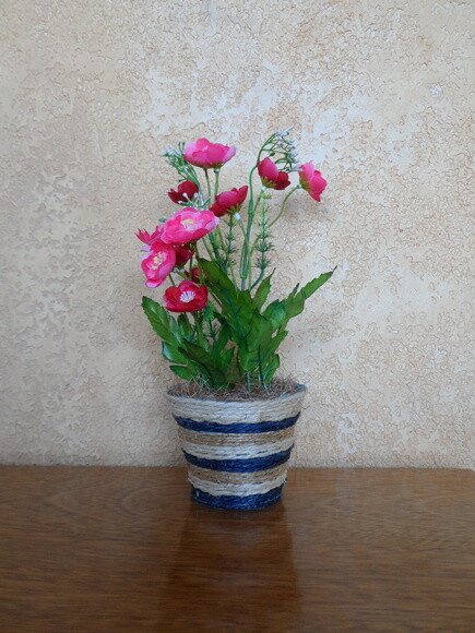 Arranjo Floral em Vaso de Sisal