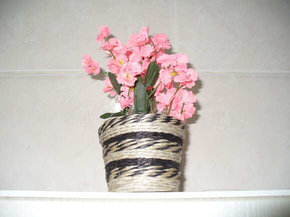 Arranjo Floral em Vaso de Sisal