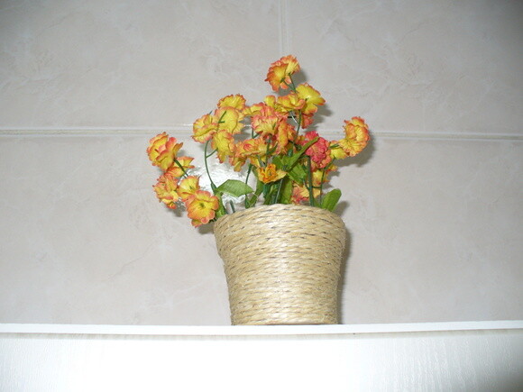 Arranjo Floral em Vaso de Sisal