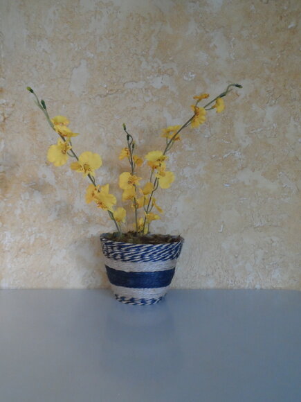Arranjo Floral em Vaso de Parede