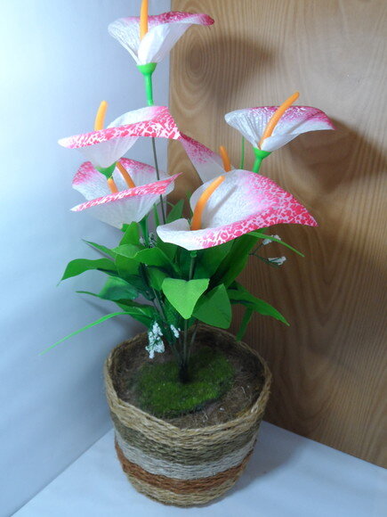 Arranjo Floral em Vaso de Sisal