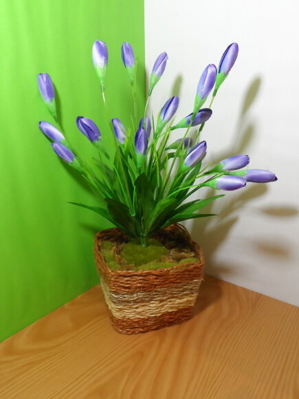 Arranjo Floral em Vaso de Sisal