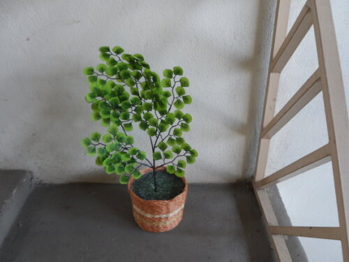 Arranjo Floral em Vaso de Sisal