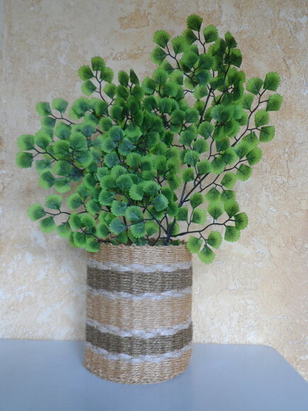 Arranjo Floral em Vaso de Sisal