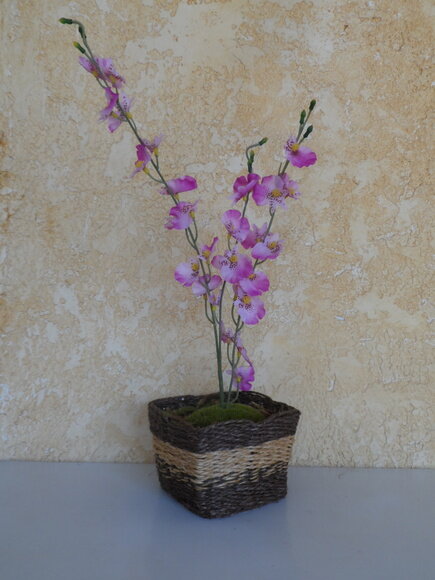 Arranjo Floral em Vaso de Sisal