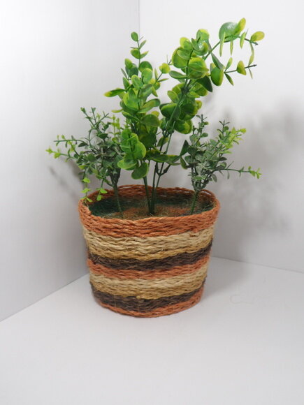 Arranjo Floral em Vaso de Sisal