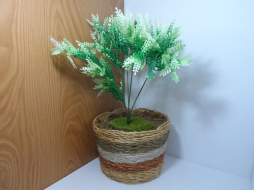 Arranjo Floral em Vaso de Sisal
