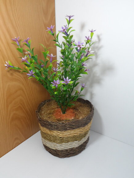 Arranjo Floral em Vaso de Sisal