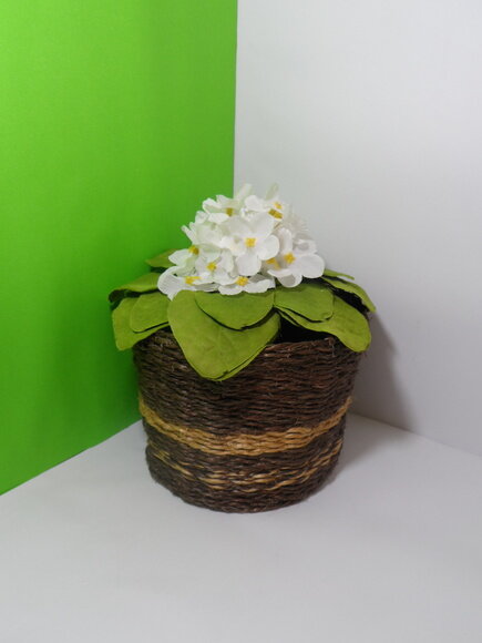 Arranjo Floral em Vaso de Sisal