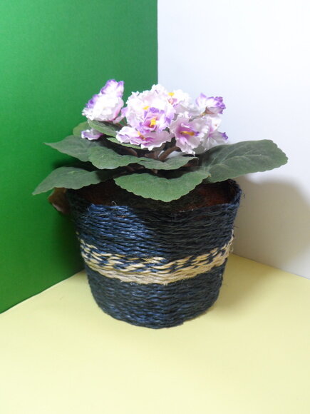 Arranjo Floral em Vaso de Sisal