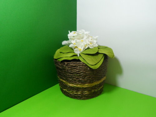 Arranjo Floral em Vaso de Sisal