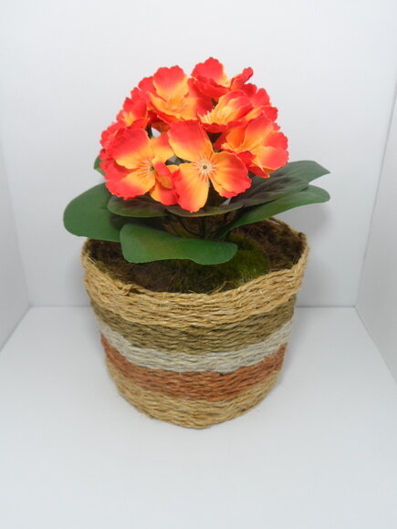 Arranjo Floral em Vaso de Sisal