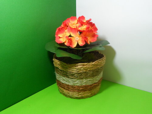Arranjo Floral em Vaso de Sisal