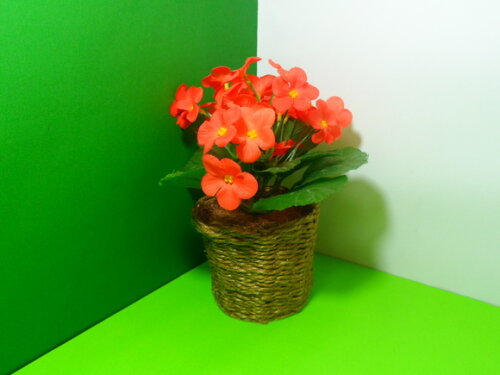 Arranjo Floral em Vaso de Sisal