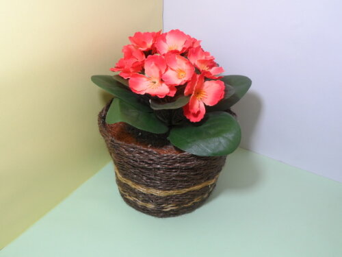 Arranjo Floral em Vaso de Sisal