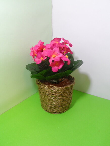 Arranjo Floral em Vaso de Sisal
