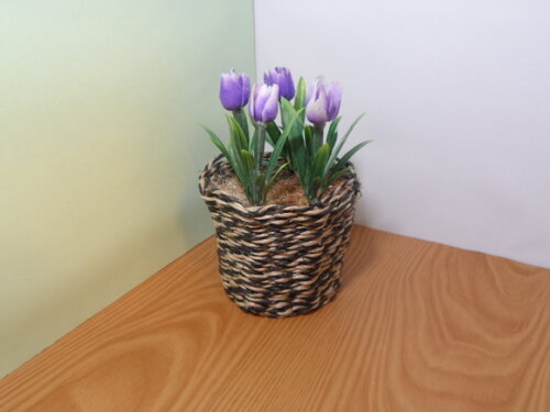 Arranjo Floral em Vaso de Sisal