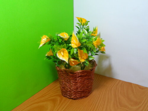 Arranjo Floral em Vaso de Sisal