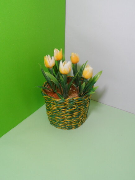 Arranjo Floral em Vaso de Sisal