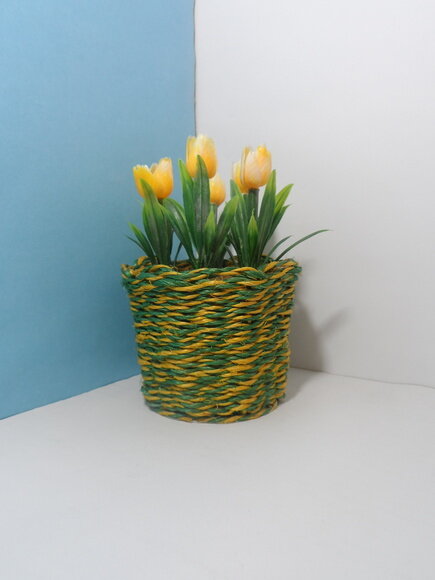 Arranjo Floral em Vaso de Sisal