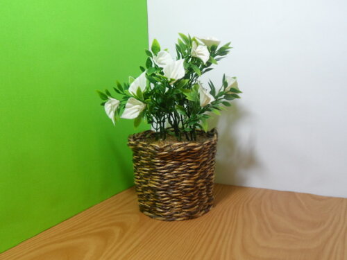 Arranjo Floral em Vaso de Sisal