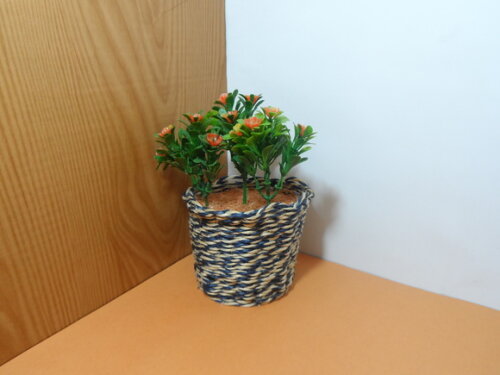 Arranjo Floral em Vaso de Sisal