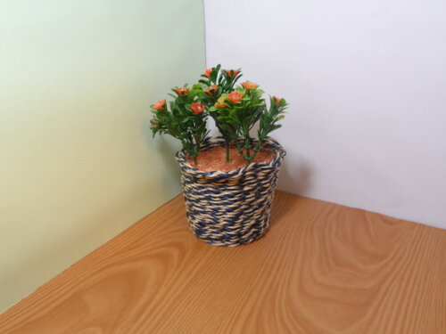 Arranjo Floral em Vaso de Sisal