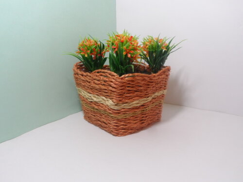 Arranjo Floral em Vaso de Sisal