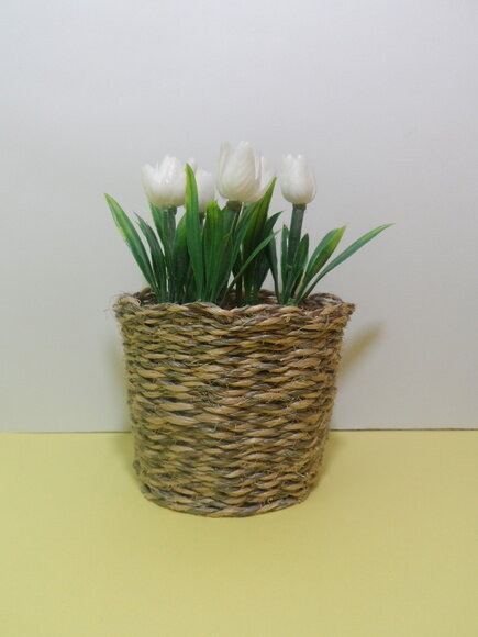 Arranjo Floral em Vaso de Sisal