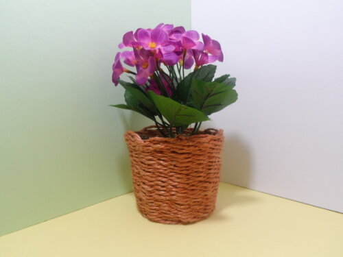 Arranjo Floral em Vaso de Sisal