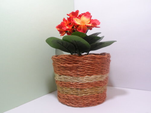 Arranjo Floral em Vaso de Sisal