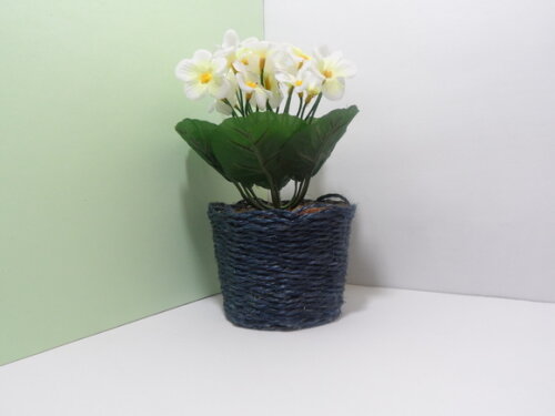 Arranjo Floral em Vaso de Sisal