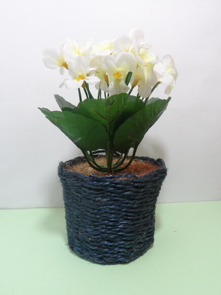 Arranjo Floral em Vaso de Sisal