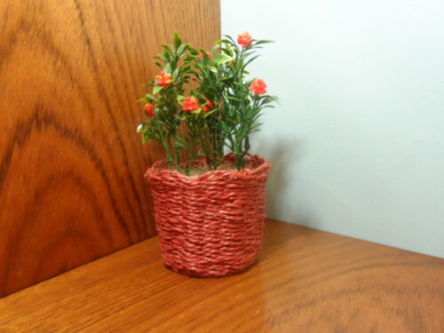 Arranjo Floral em Vaso de Sisal