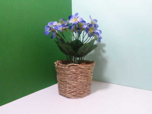 Arranjo Floral em Vaso de Sisal