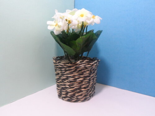 Arranjo Floral em Vaso de Sisal