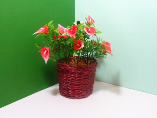 Arranjo Floral em Vaso de Sisal