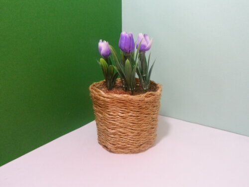 Arranjo Floral em Vaso de Sisal