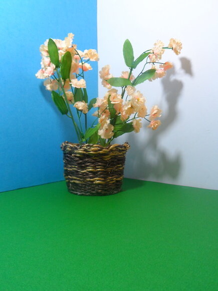 Arranjo Floral em Vaso de Sisal