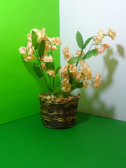 Arranjo Floral em Vaso de Sisal