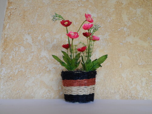 Arranjo Floral em Vaso de Sisal