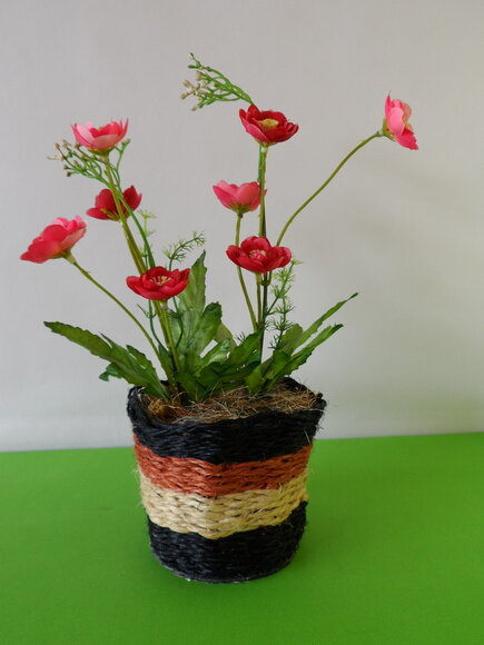 Arranjo Floral em Vaso de Sisal